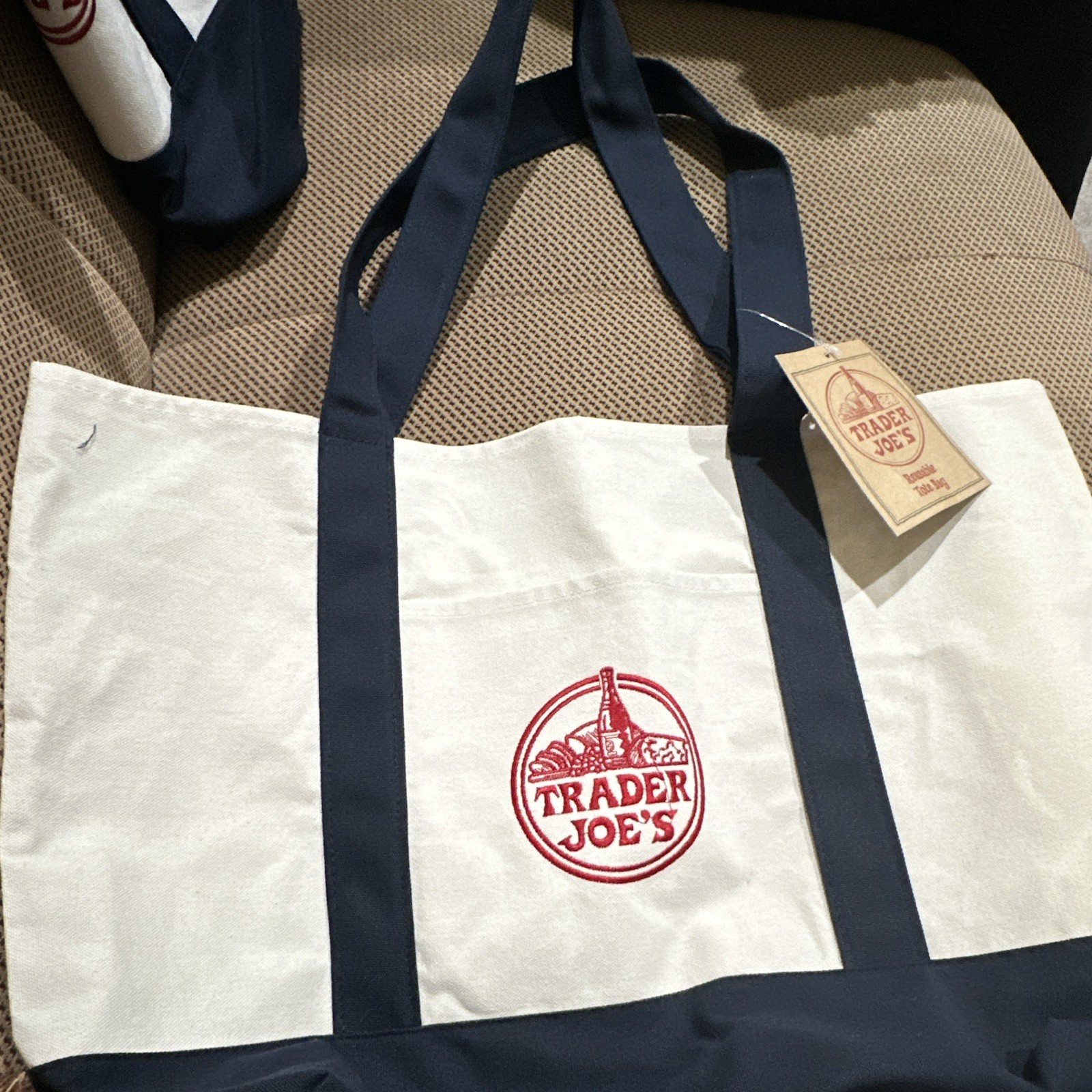 Trader Joe’s Large Reusable Tote Bag White/Blue 20.5×20.5×13.5 Polyester/Cotton