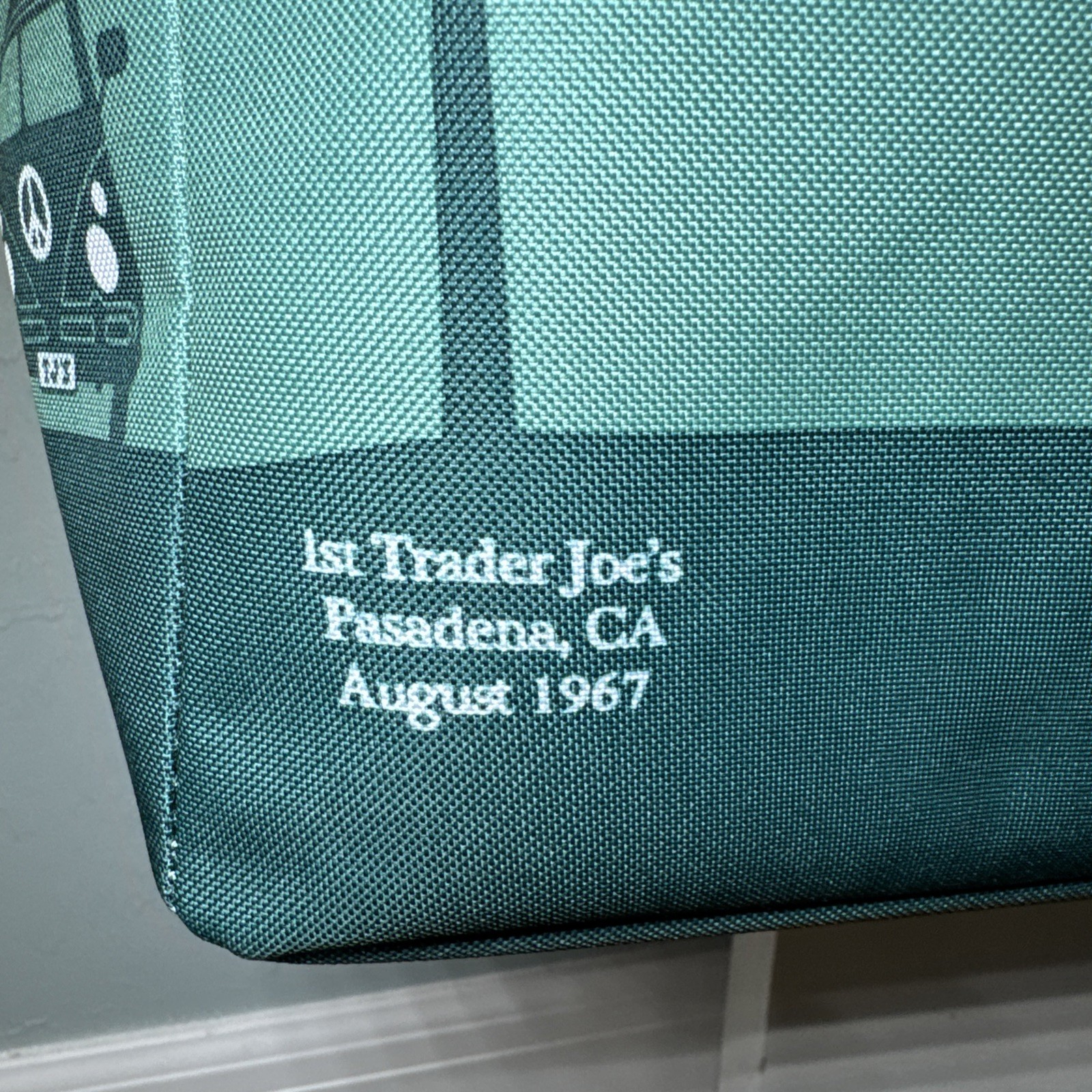 Trader Joe’s 8 Gallons Reusable Bag Cooler Large Insulated Tote Dusty Blue NWT