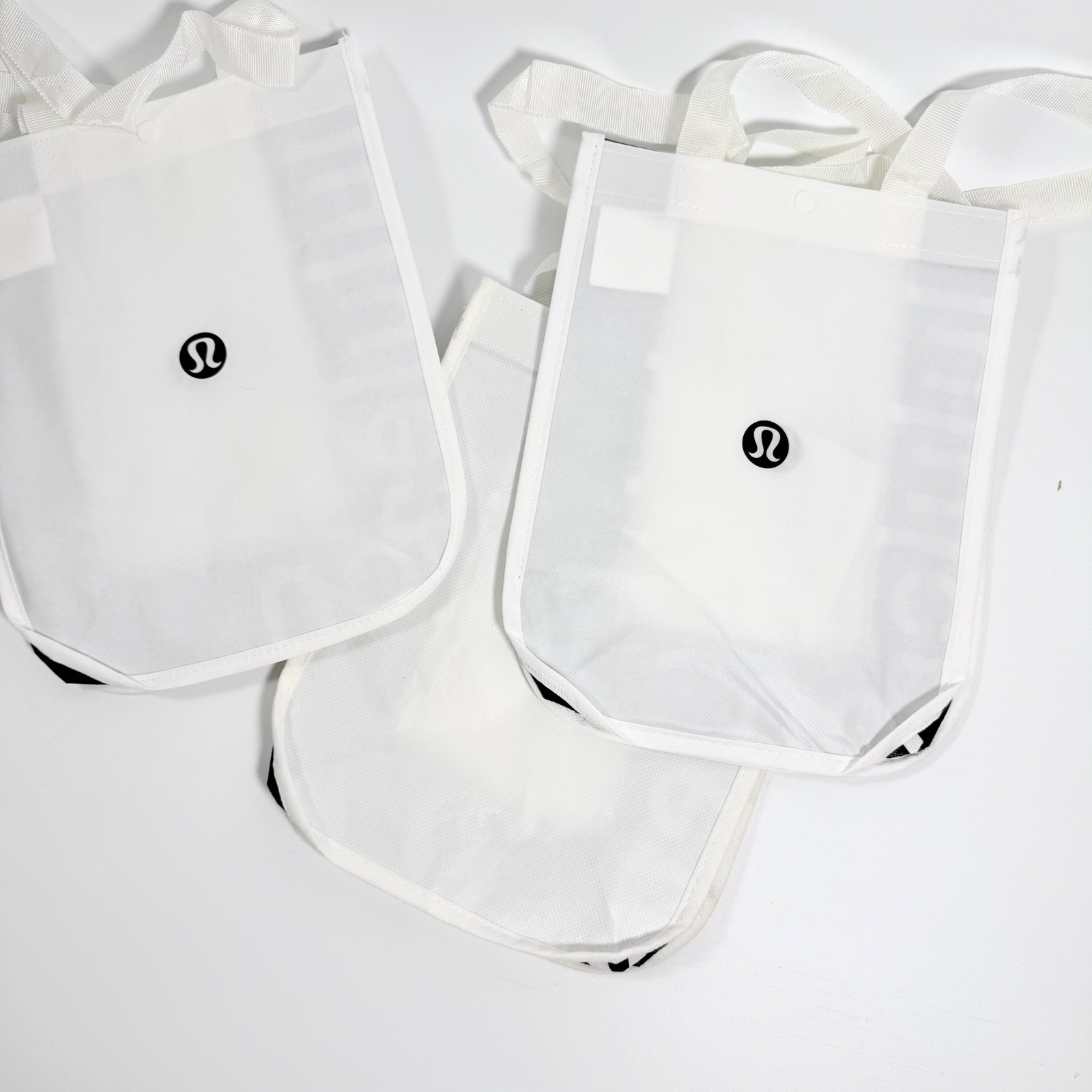 Lululemon Shipping Bag Set of 3 White 9.5x12in Reusable Shopping Tote