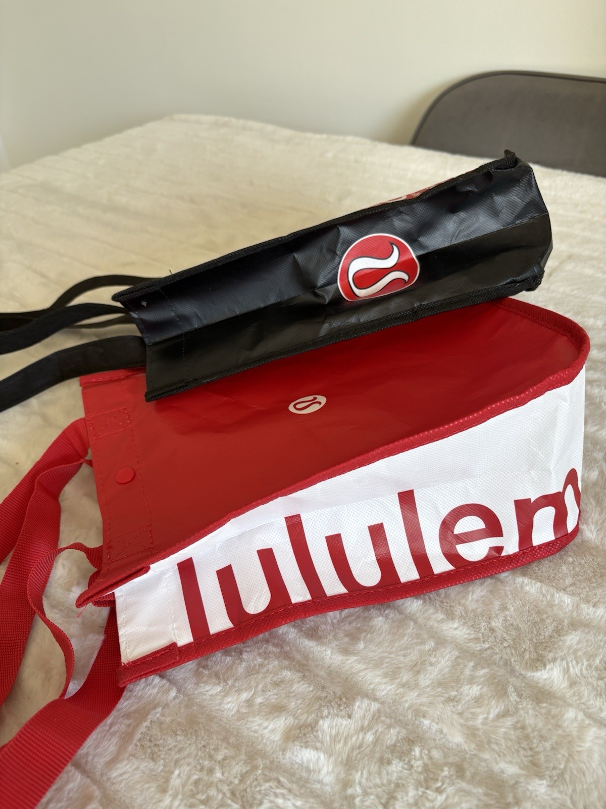 Lot of 6 Lululemon Reusable Shopping Bags Tote Manifestos Red Black White