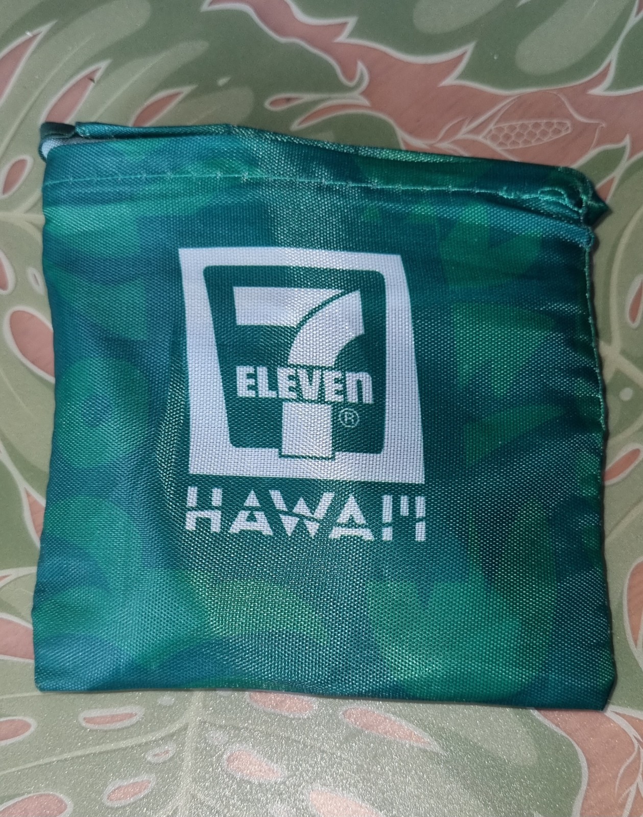 New Hawaii 7 Eleven Green design Foldable reusable Eco Tote Bag 15″x15″