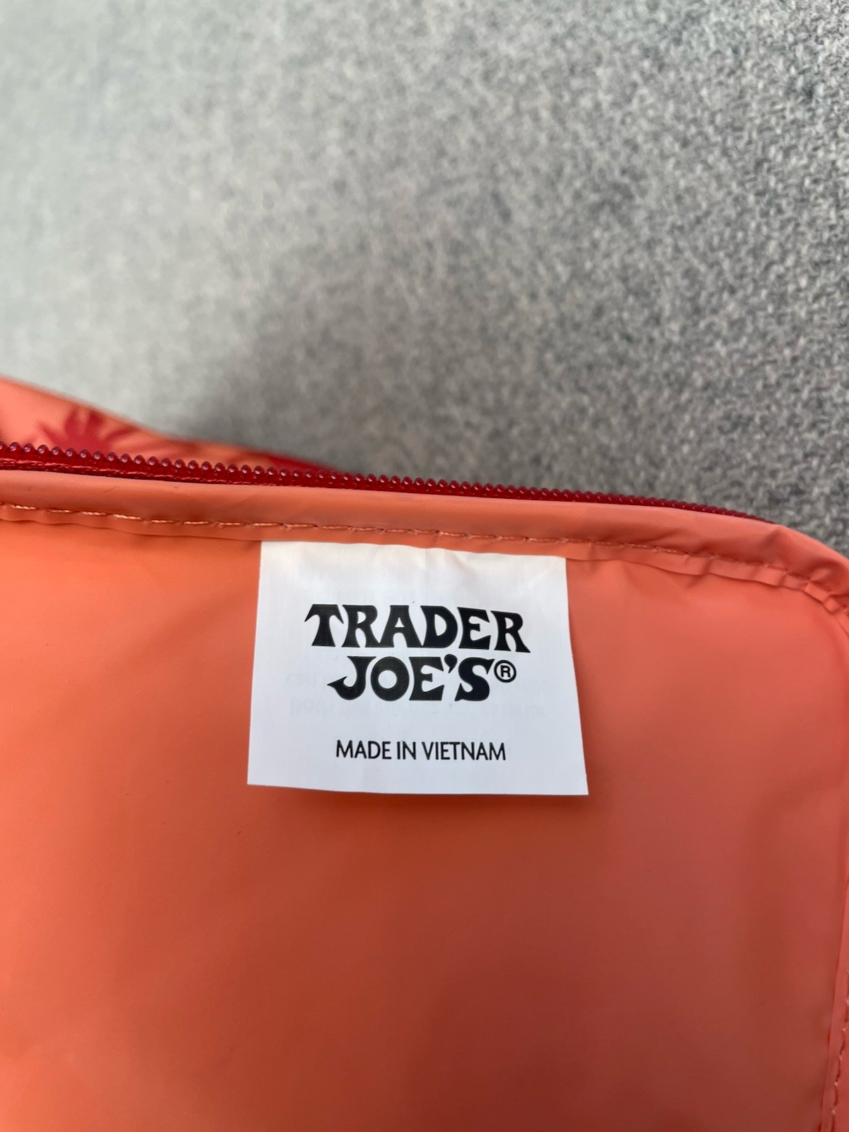 New Trader Joe’s Peach Insulated MINI Cooler Reusable Lunch Bag