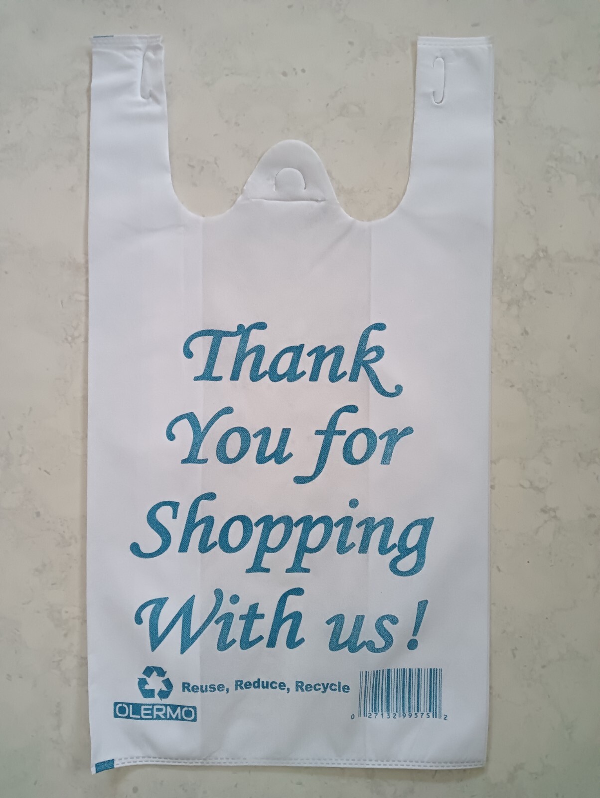 Olermo W Cut Non Woven Shopping Bag || 12 x 7 x 22 in || Pack of 12000 Bags ||