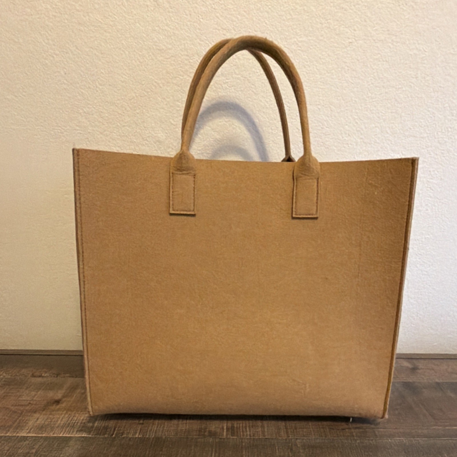 Brown Felt Large Reusable Shopping Bag with Handles, Inner Pocket, 17x15x6 in
