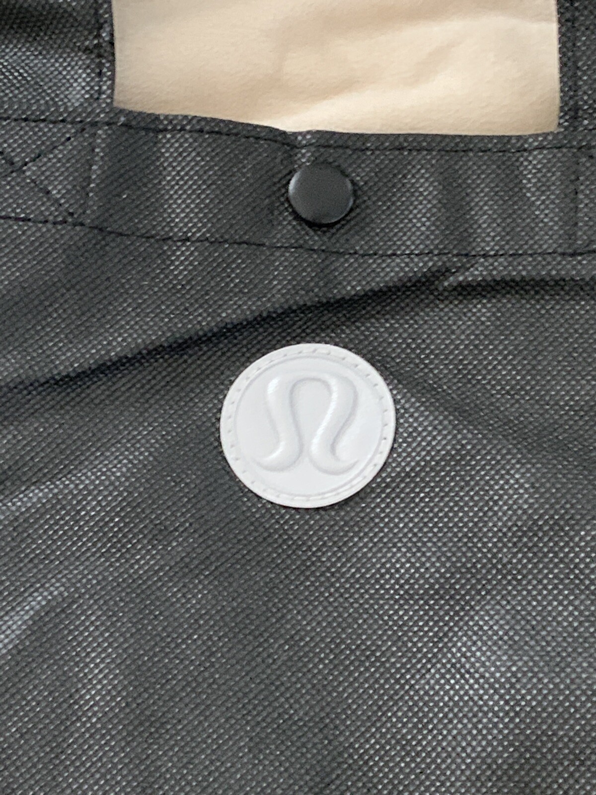 RARE Lululemon Tote Black Grey White Snap Shut 14×12 In Nice Condition FREE SHIP