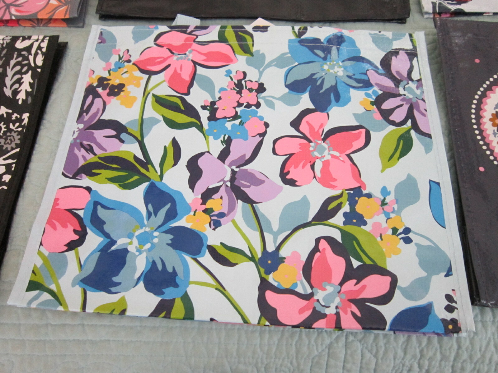 Vera Bradley GIFT/SQUARE TOTES, 14″ x 12″ x 5″,SHOP BAG,U PICK,20%OFF,BUY 4, NWT