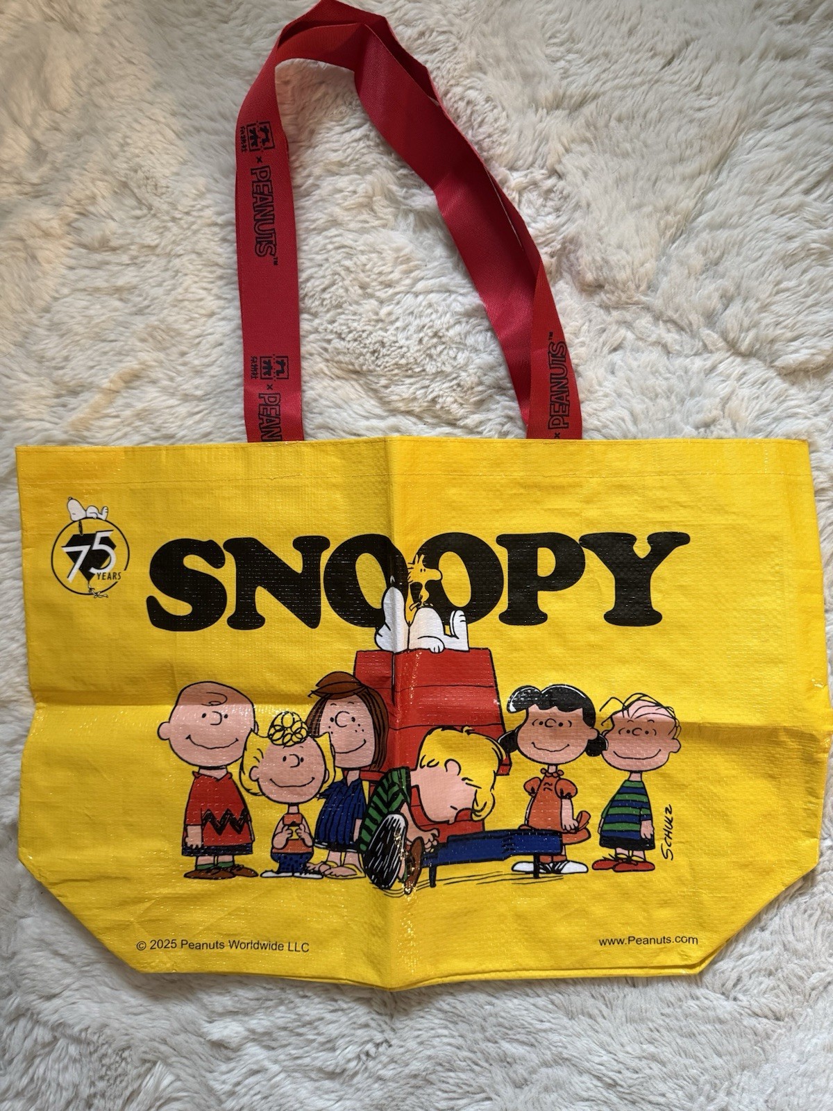 Peanuts Gang Charlie Brown Yellow Large Reusable Shopping Gift Bag with Handle