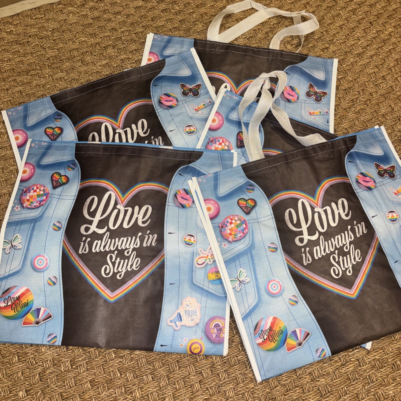 5 PRIDE~Shopping|Gift Bags~LOVE WINS~IS ALWAYS IN STYLE~Reusable Totes NEW~TJX