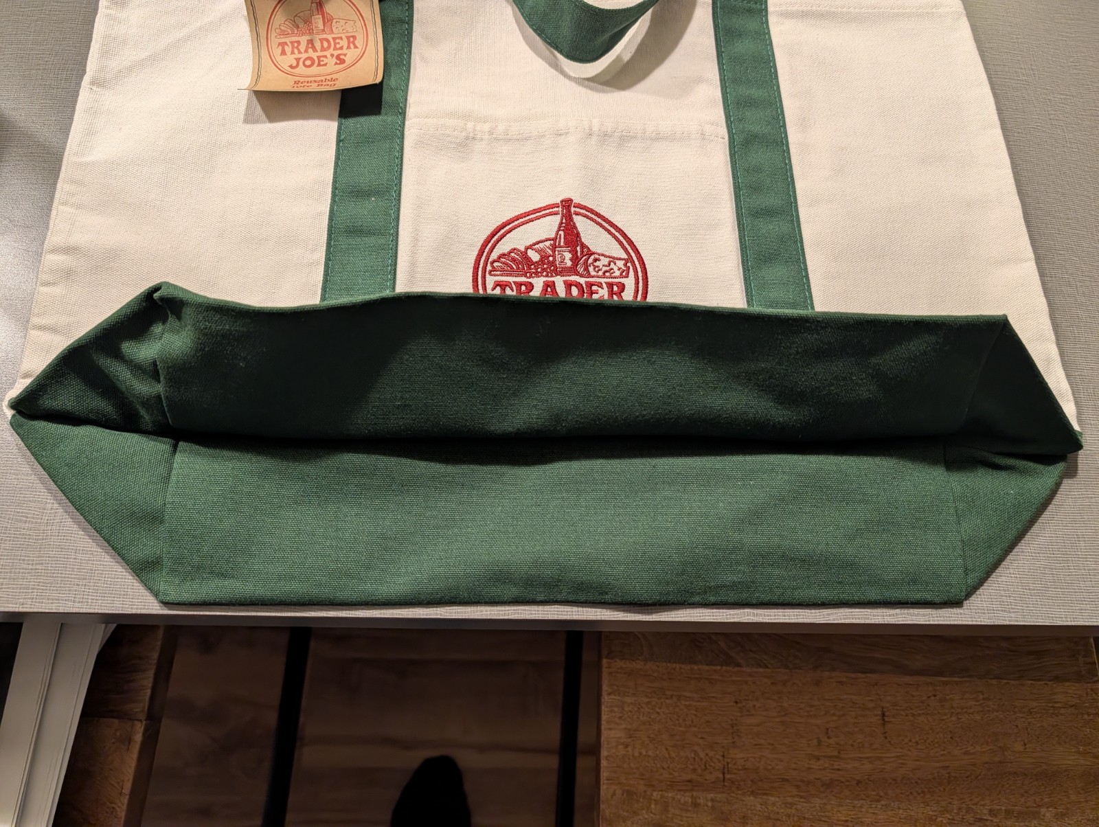 BRAND NEW with Tags – Trader Joe’s – Canvas Tote Shopping Bag – LARGE GREEN