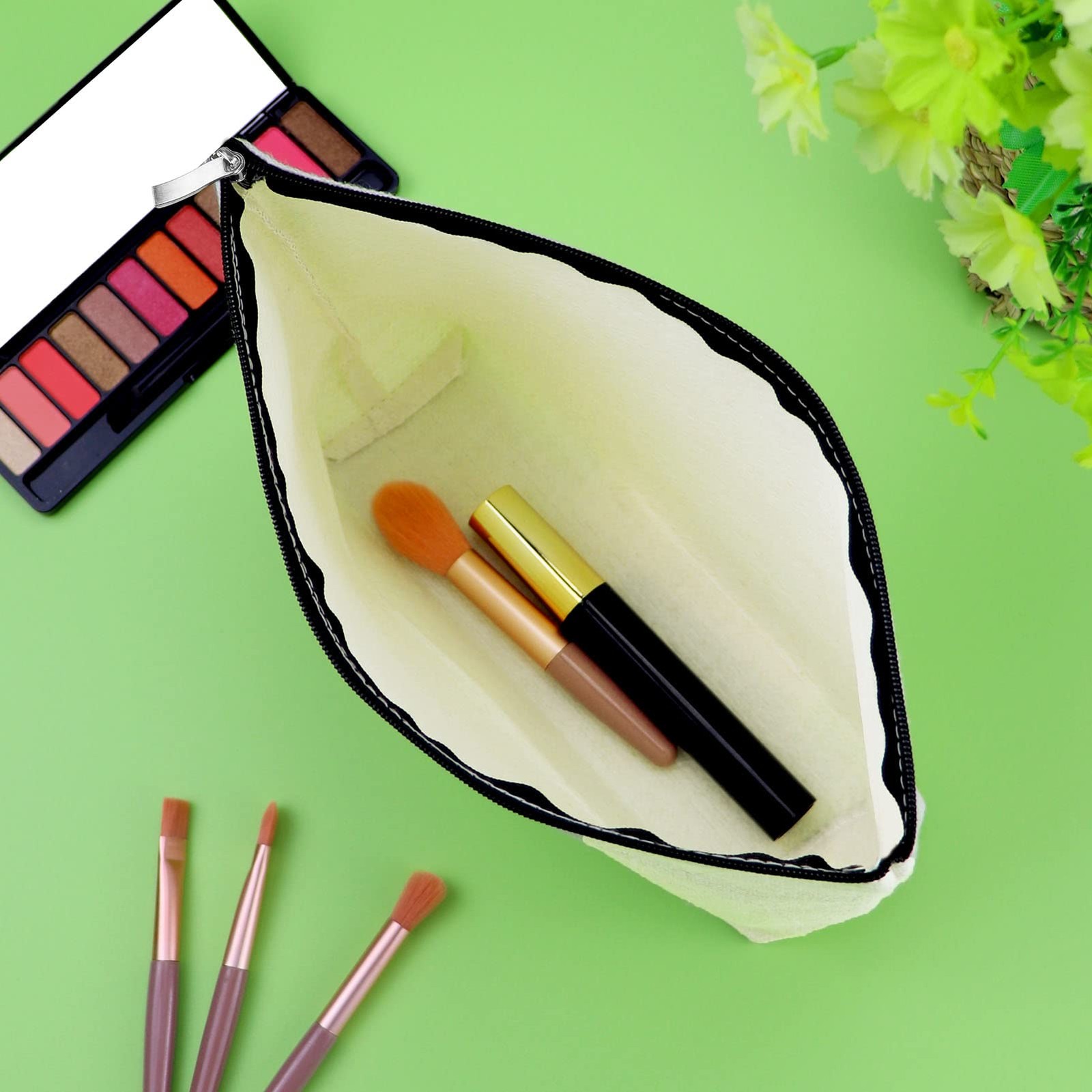 Gevody Snail Gifts for Woman Makeup Bag 10 x 6.7 inches,