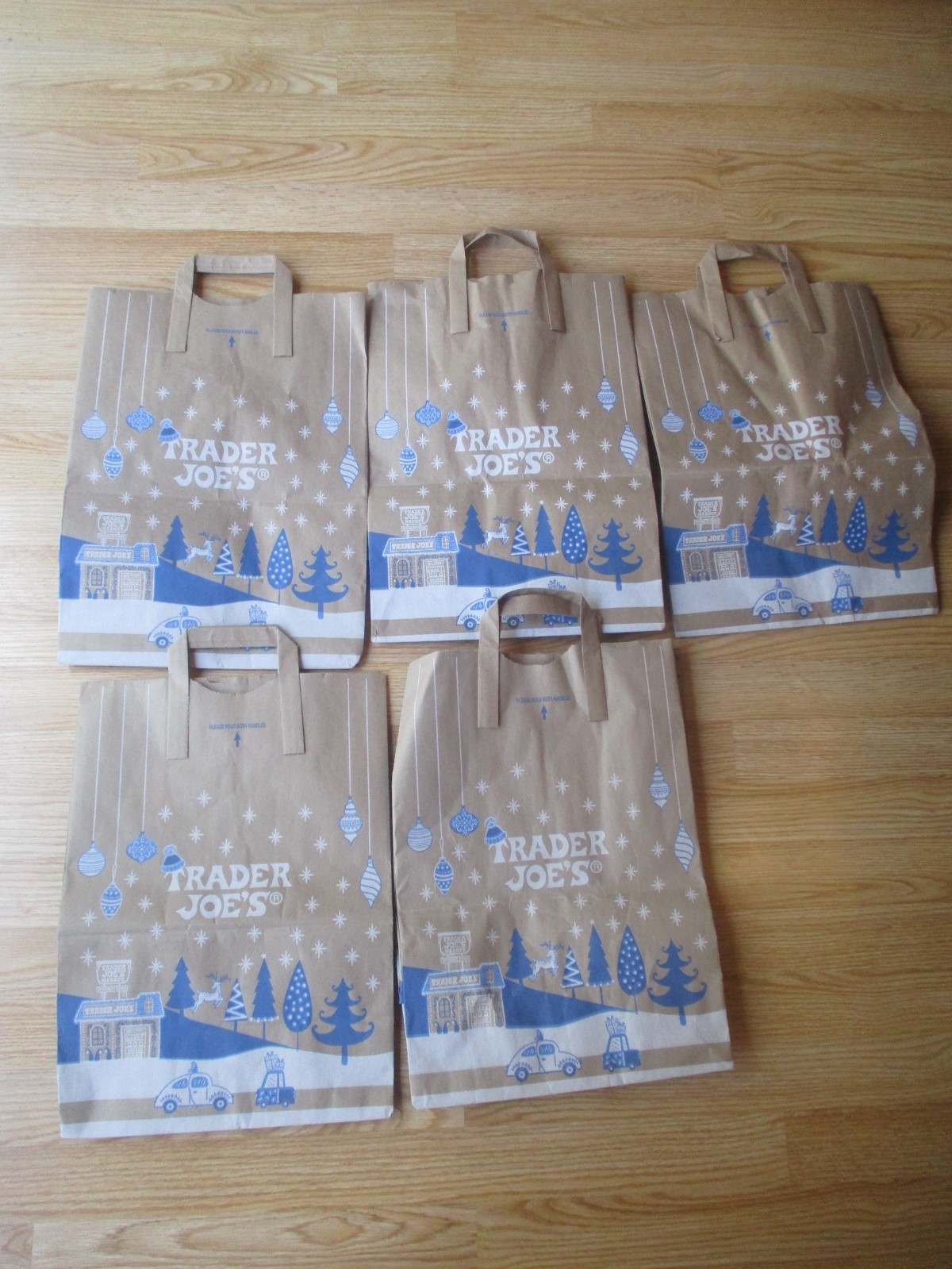 Trader Joe’s Holiday Winter 2024 Paper Bags Set of 5