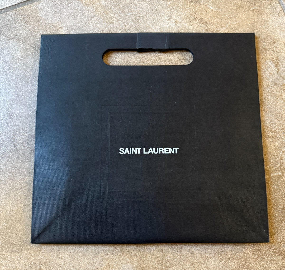 Authentic – SAINT LAURENT – Fold-over Black Shopping Bag – 12″ x 11.5″ x 4″