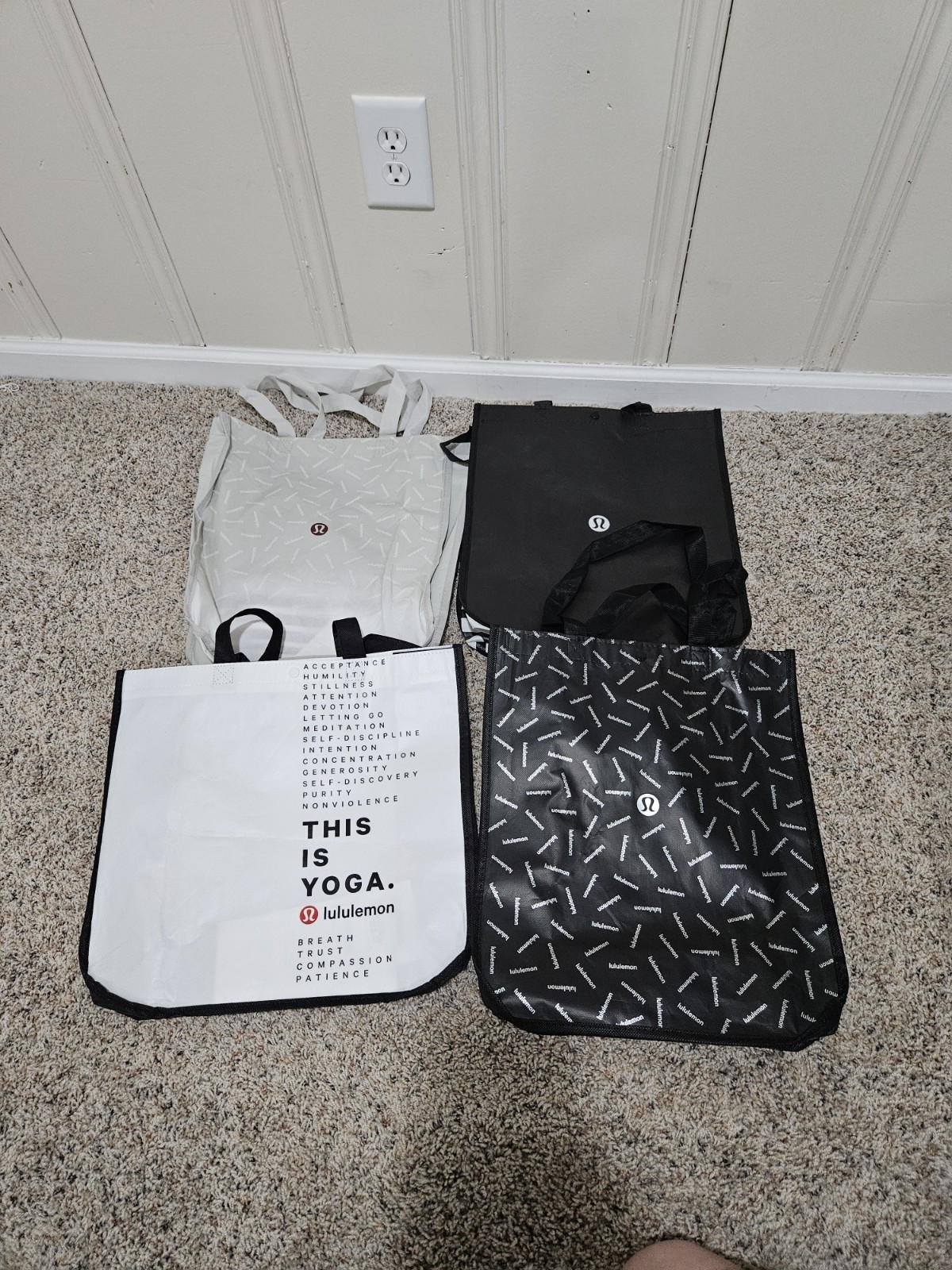 Lululemon Large Reusable Shopping Gift Bag Totes Black White Gray Lot of 4