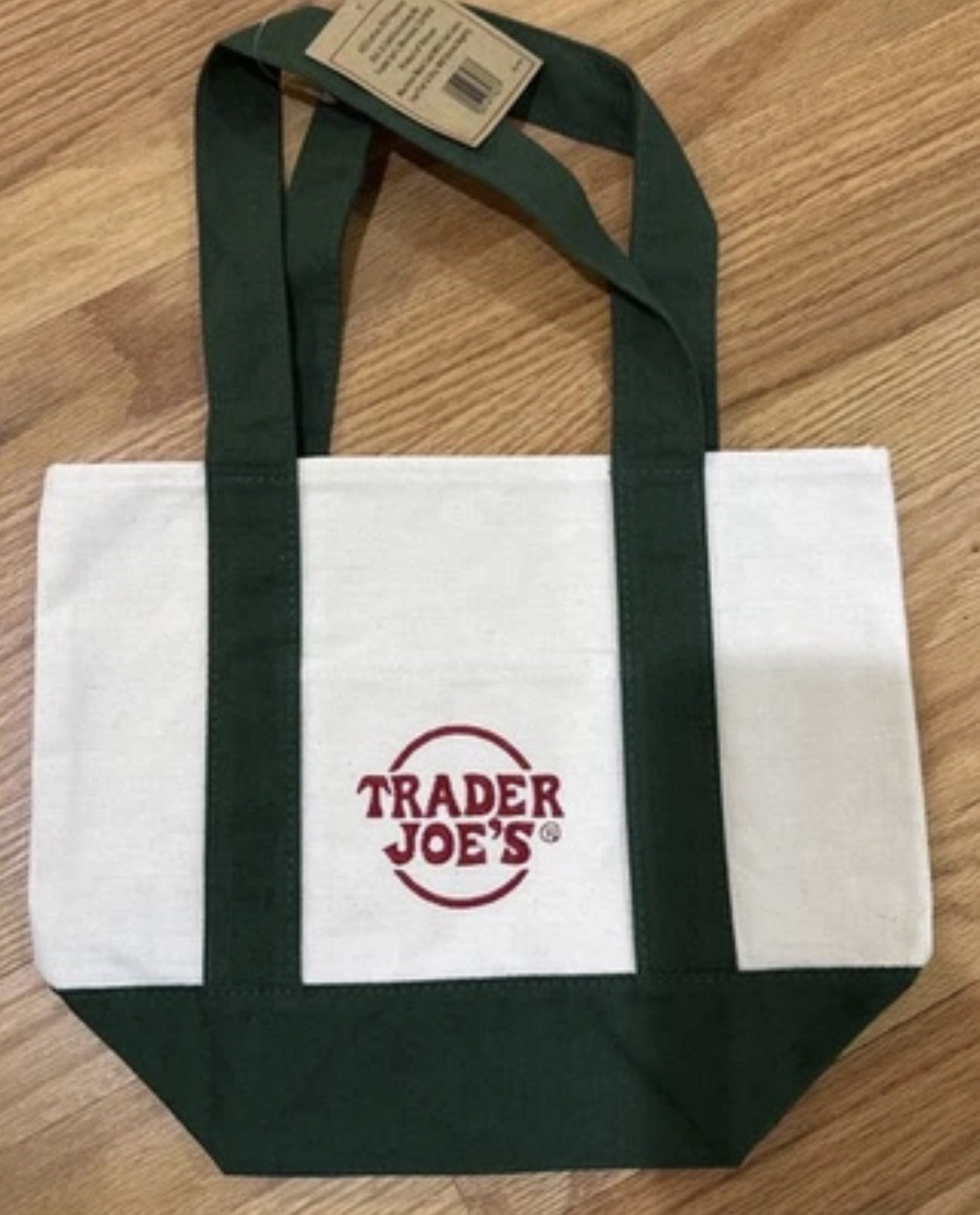 Trader Joe’s Collector’s Item!!! GREEN Colors Mini Tote Bags Set of 3 NWT