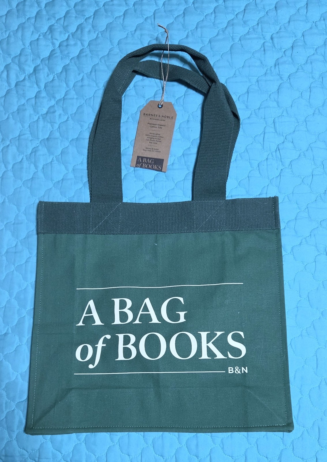 Barnes & Noble Reusable Tote Bag Organic Cotton Green “A Bag of Books”