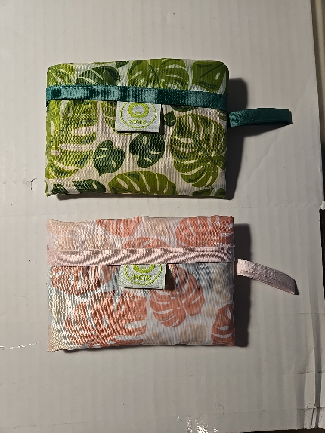 O-WITZ Reusable Shopping Bags Ripstop Folds Into Pouch 2 Pack Plants/Leaves