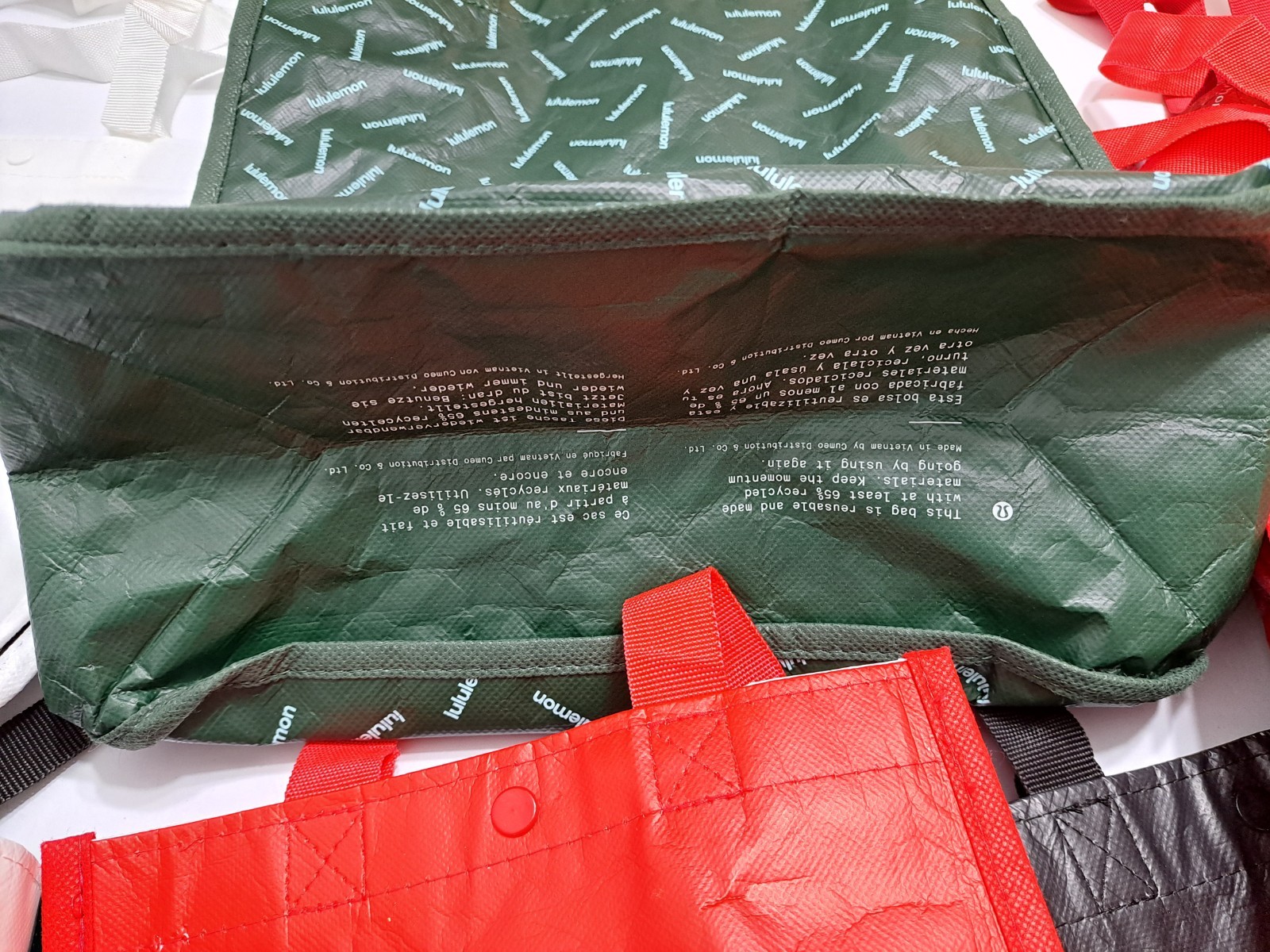 Lululemon Lot of 8 Reusable Shopping Tote Bags Small Medium Red Black White