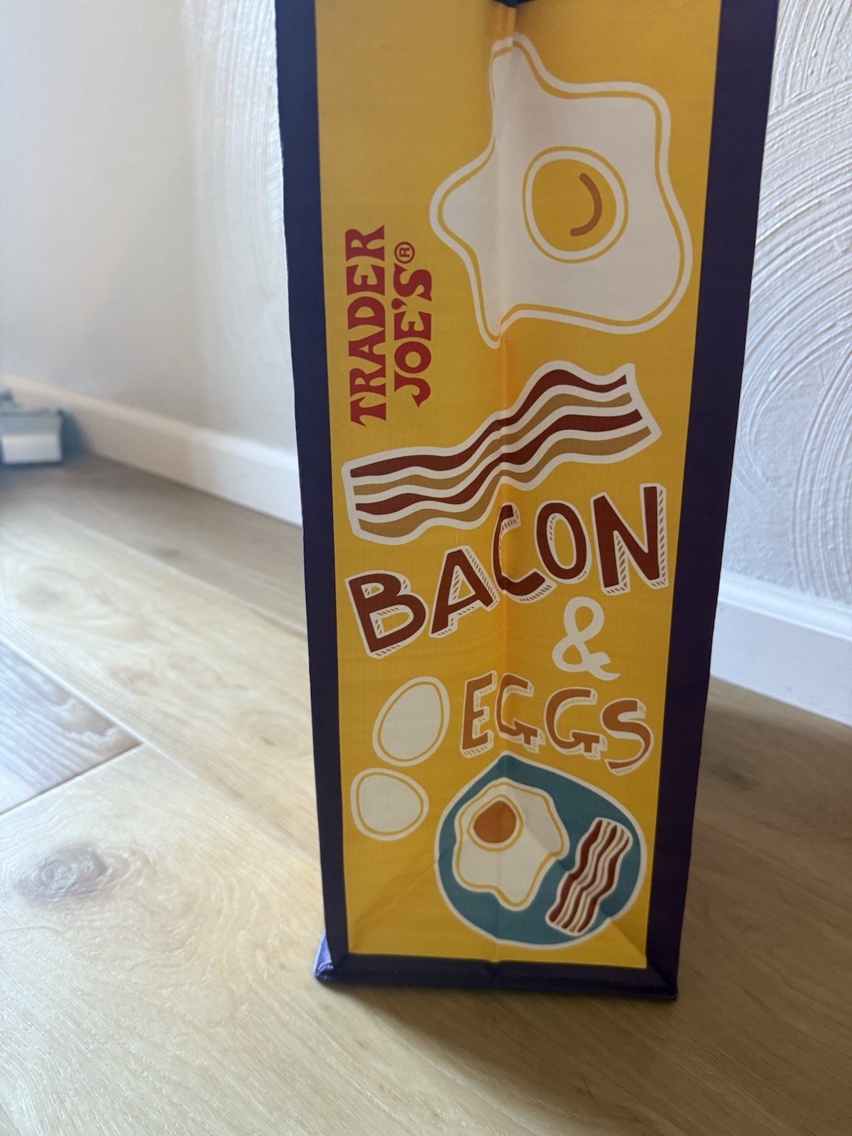Trader Joe’s Comfort Food 6 Gal Reusable Bag SUMMER 2025 NWT