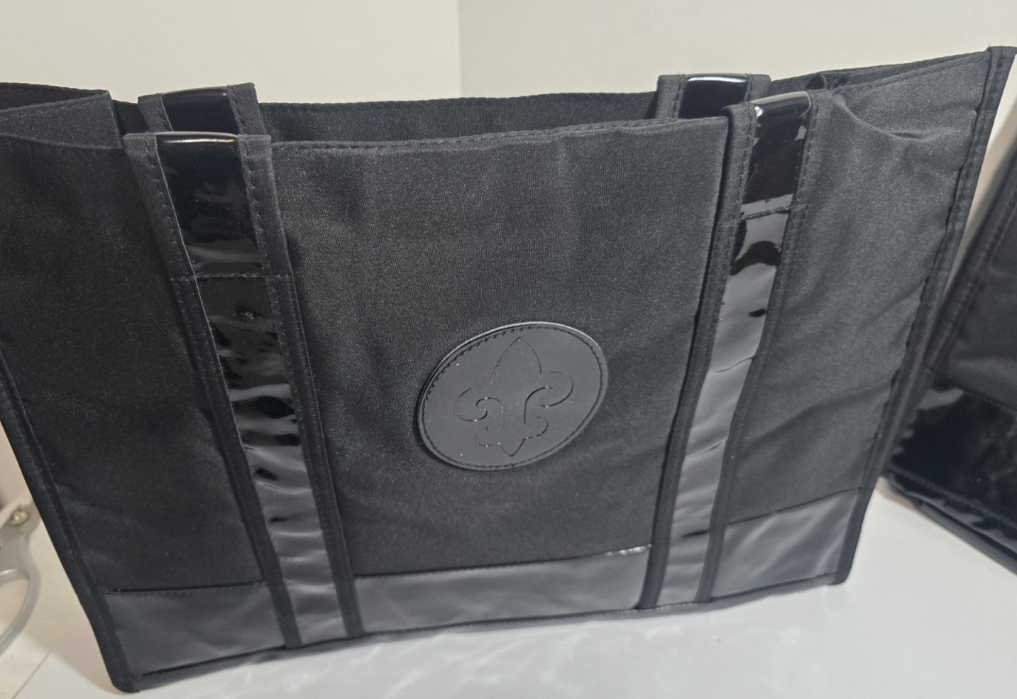 Macy’s NYLON TOTE/SHOULDER BAG 16″ WIDTH 12″ HEIGHT