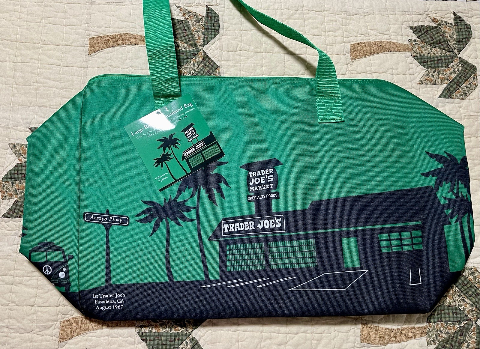 NWT TRADER JOES LARGE 8 GALLON REUSABLE INSULATED COOLER BAG EMERALD GREEN