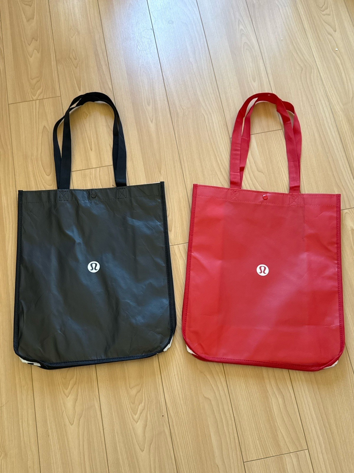 Lululemon Red | Black 2 x Reusable Shopping Gift Bag Medium Yoga Tote 14 x 16 in