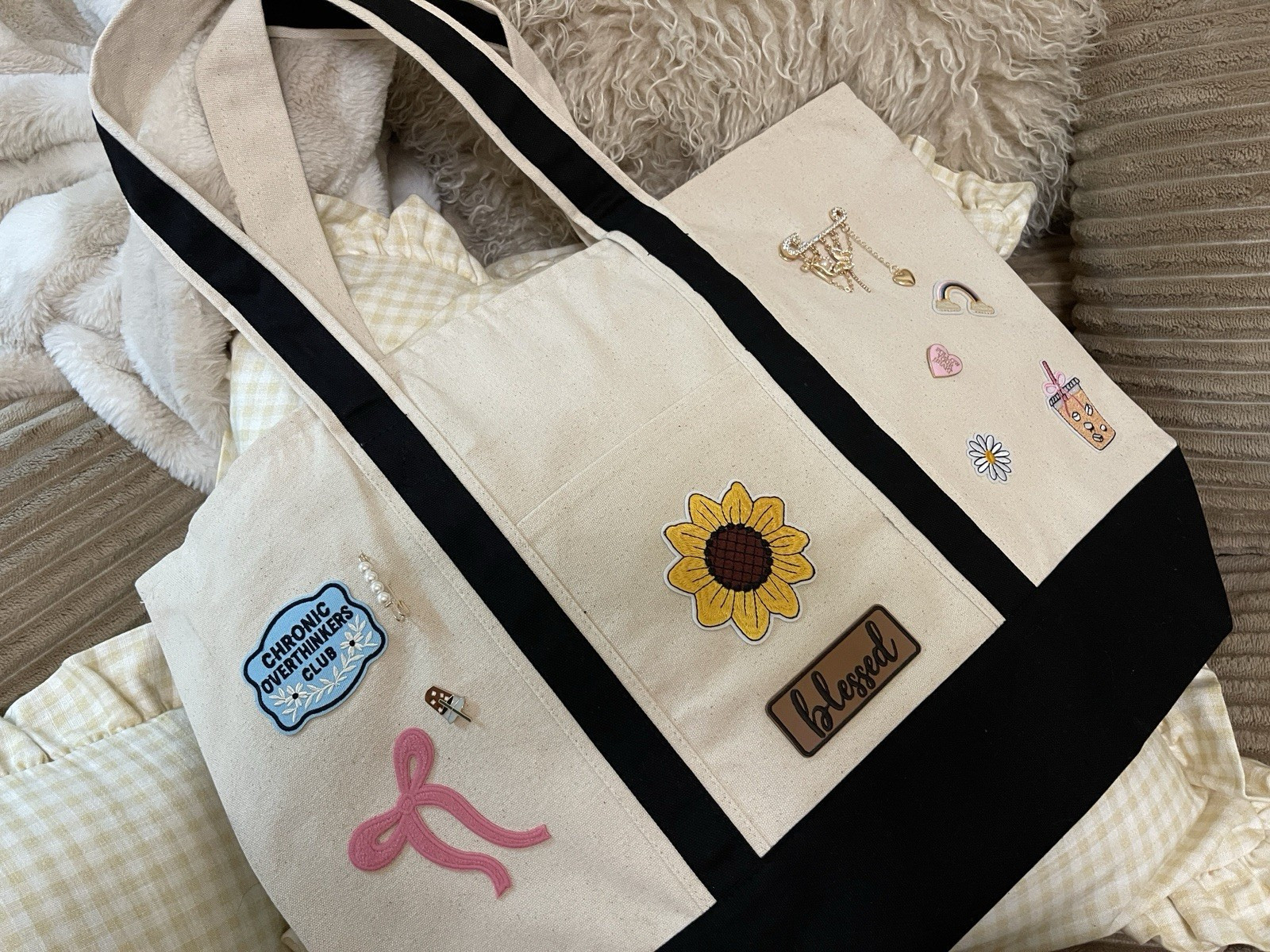 Beige/Black Large Canvas Tote Bag Floral Pink Bow, Inner Pocket, Zipper Pocket