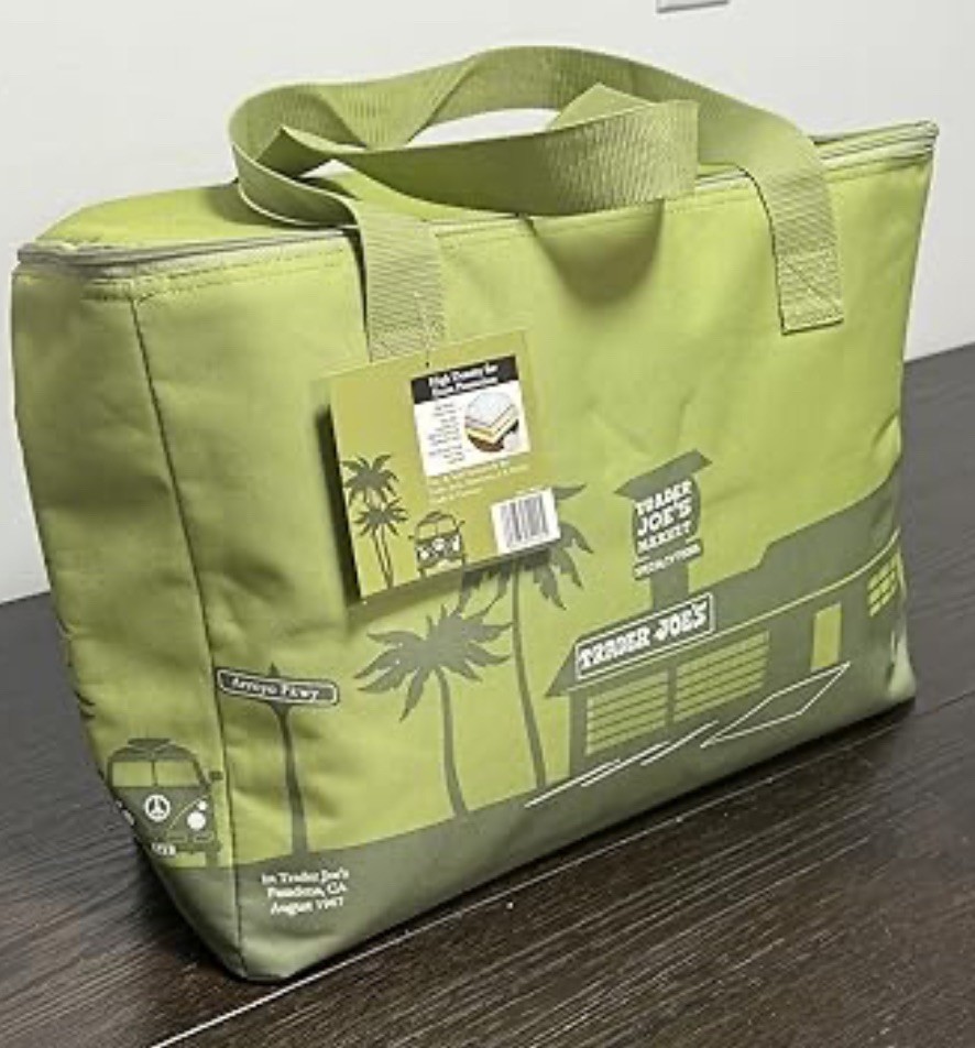 Trader Joe’s 8 Gallons Reusable Bag Cooler Large Insulated Tote Olive Green New