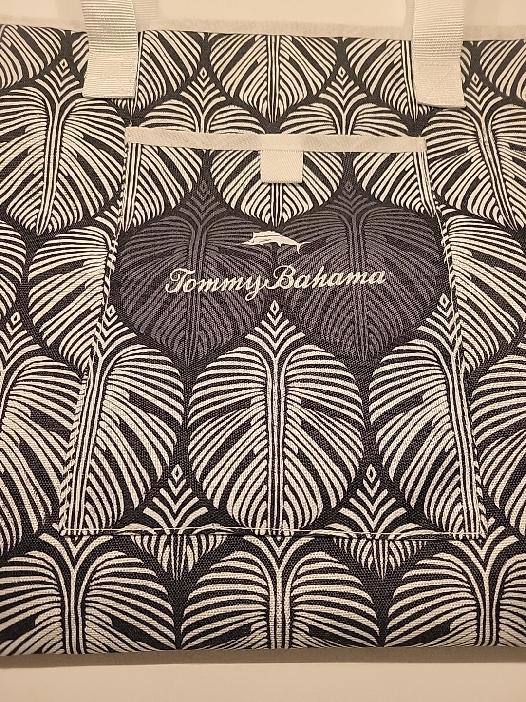 Tommy Bahama Palm Leaf Print Double Handle Tote Insulated Black White logo