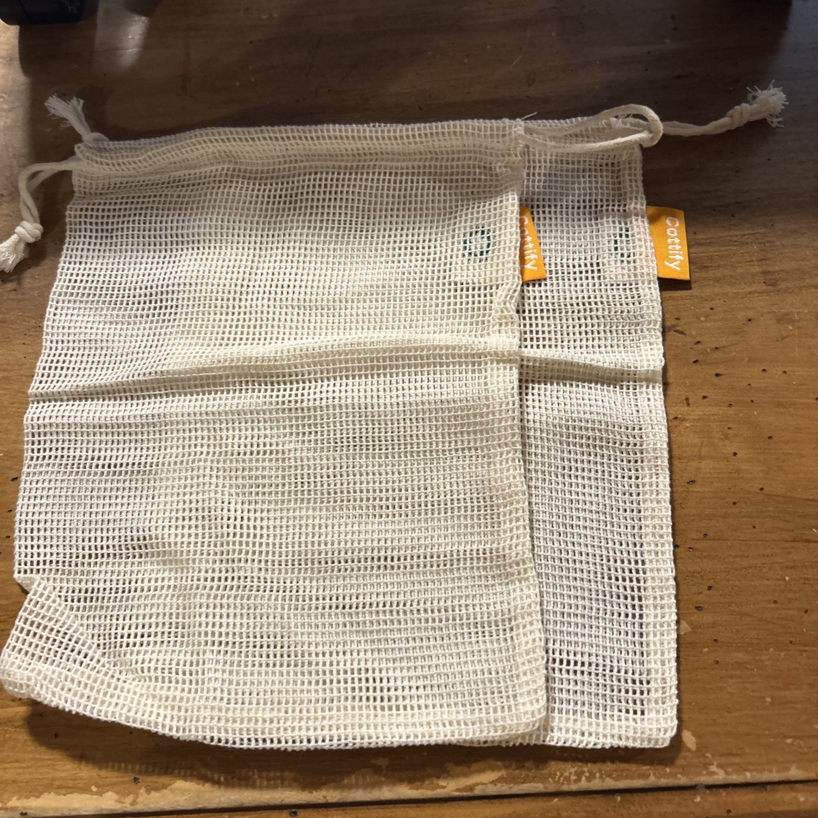 Cotton Mesh Reusable Fruit/Veggie Bags, 4 different sizes, 10 total bags.