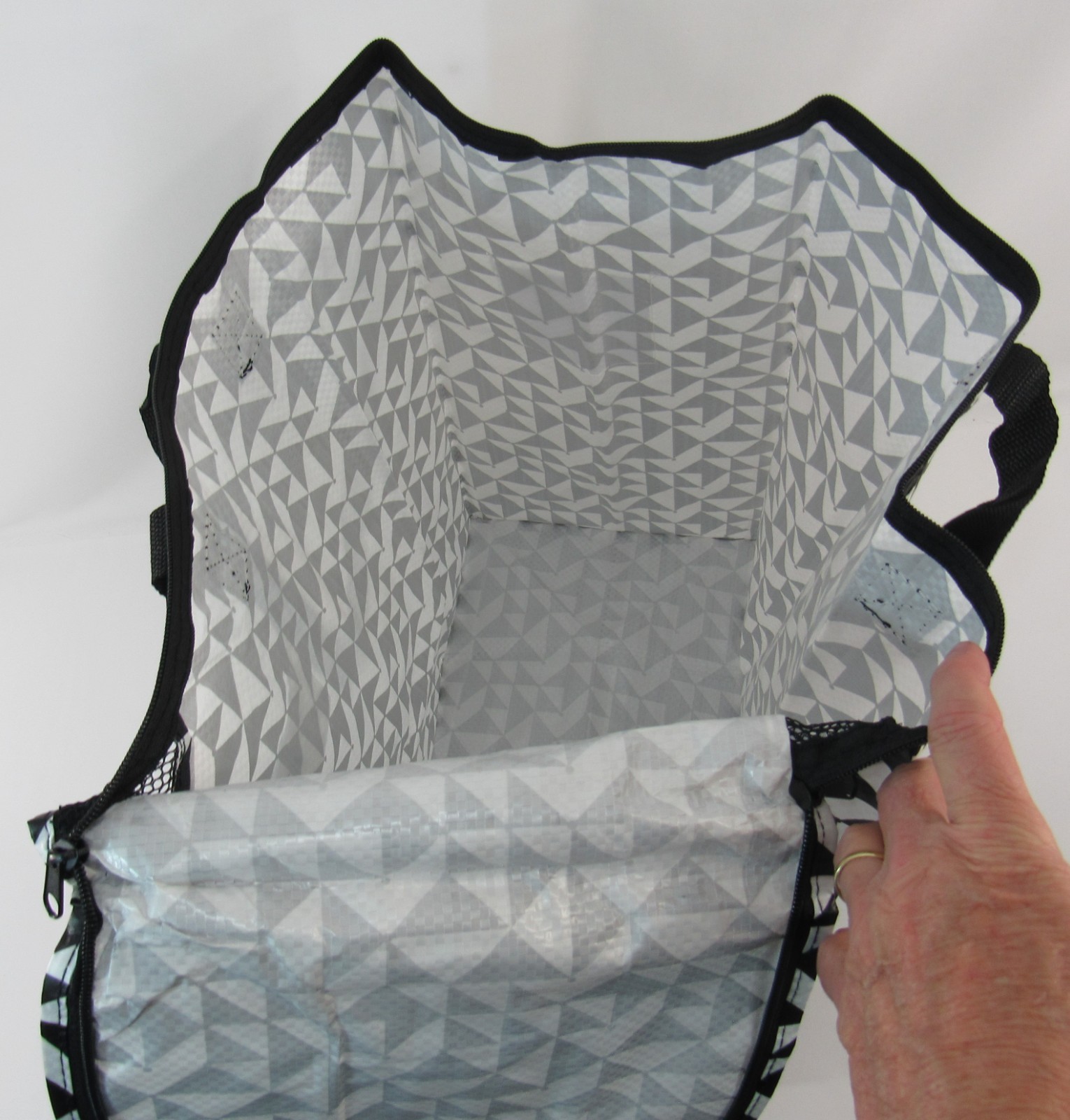 IKEA KNALLA Bag 12 Gal. with Zipper Large Tote Reusable Grocery Laundry Storage