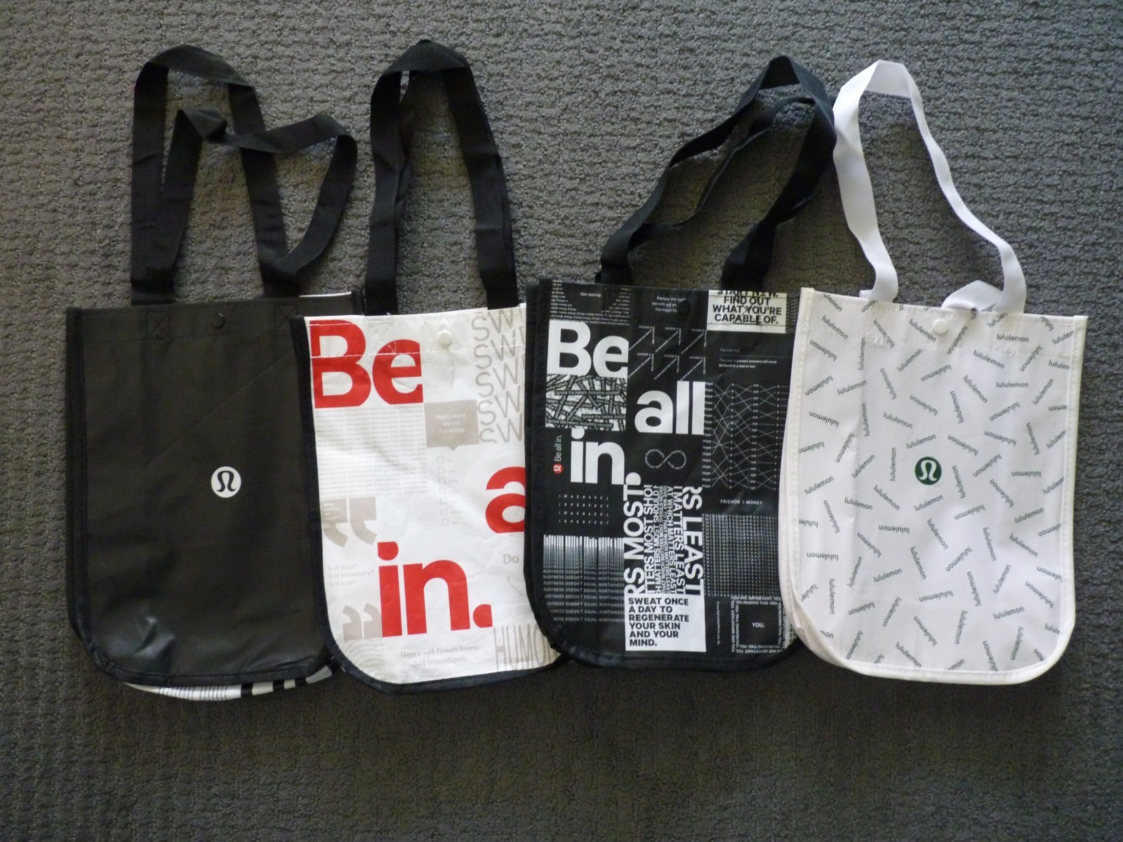 Lululemon Reusable Shopping Tote Bags (4) Small Totes Different Designs (I)