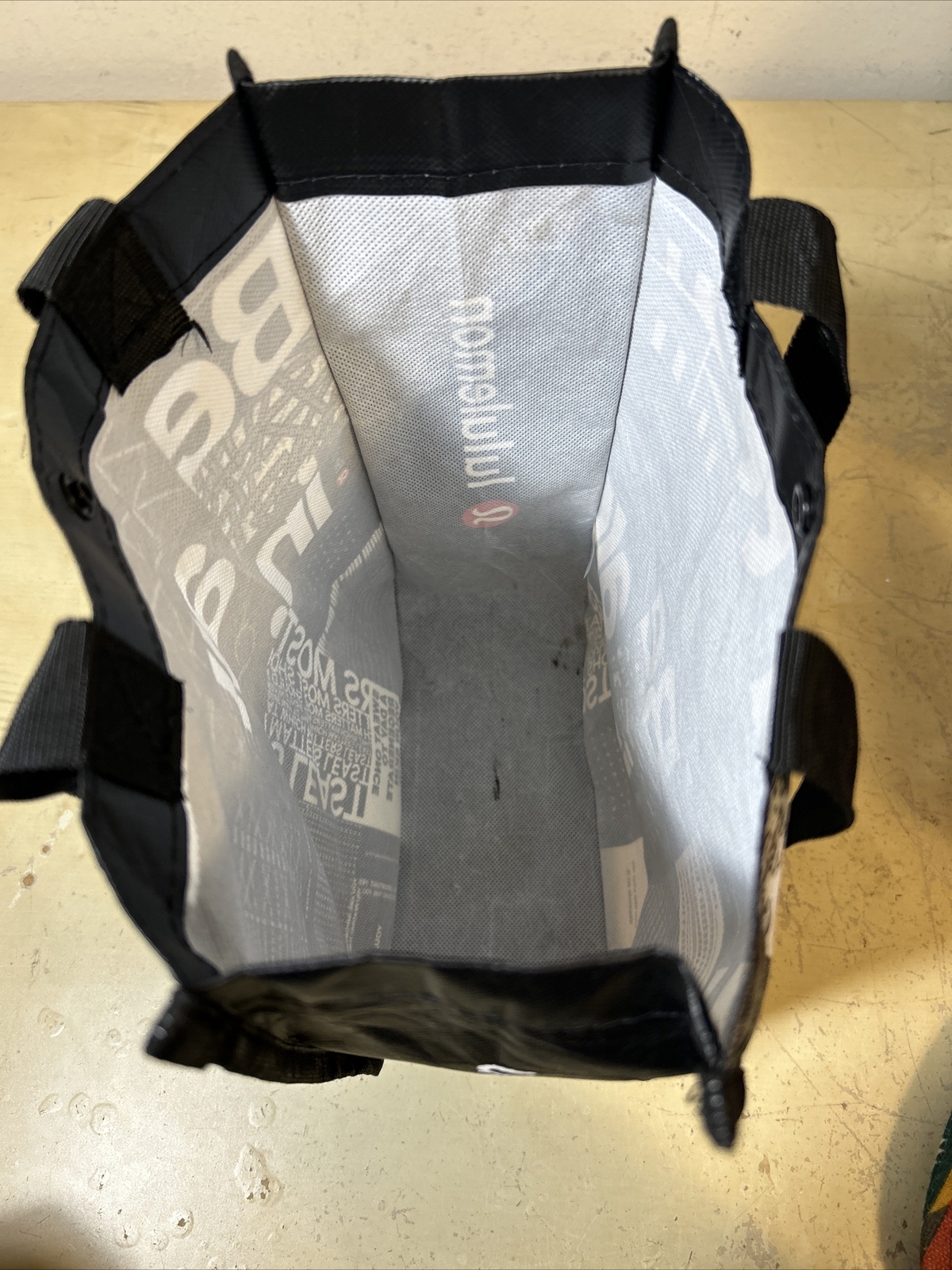 Lululemon Black Be All In Manifesto Reusable Shopping Gym Lunch Bag 11.5”x9”x4”