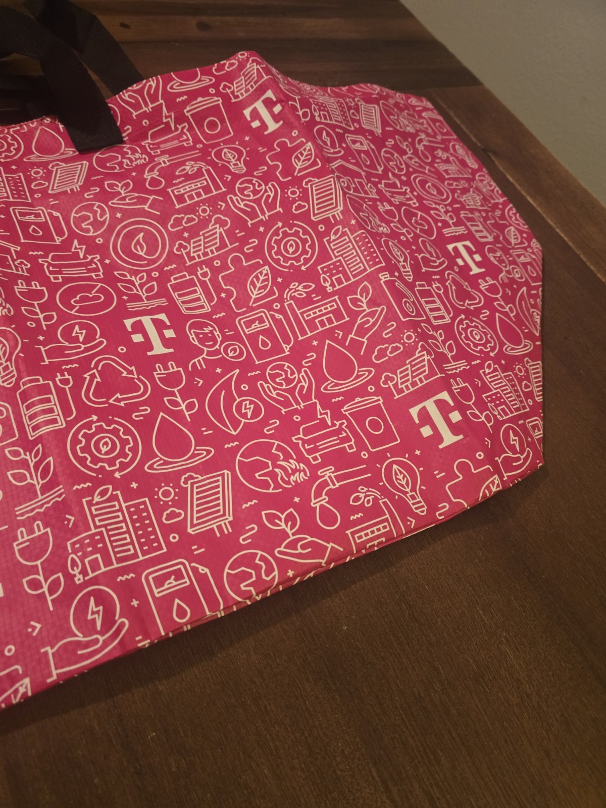 T-Mobile Reusable Shopping Bag Tote Pink/White/Black 13 x 18 in, 6 in H