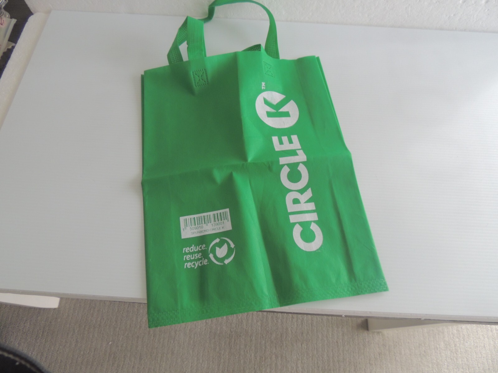 K-CIRCLE BRANDED Shopping BAG FROM BALI INDONASIA RED, GREEN.