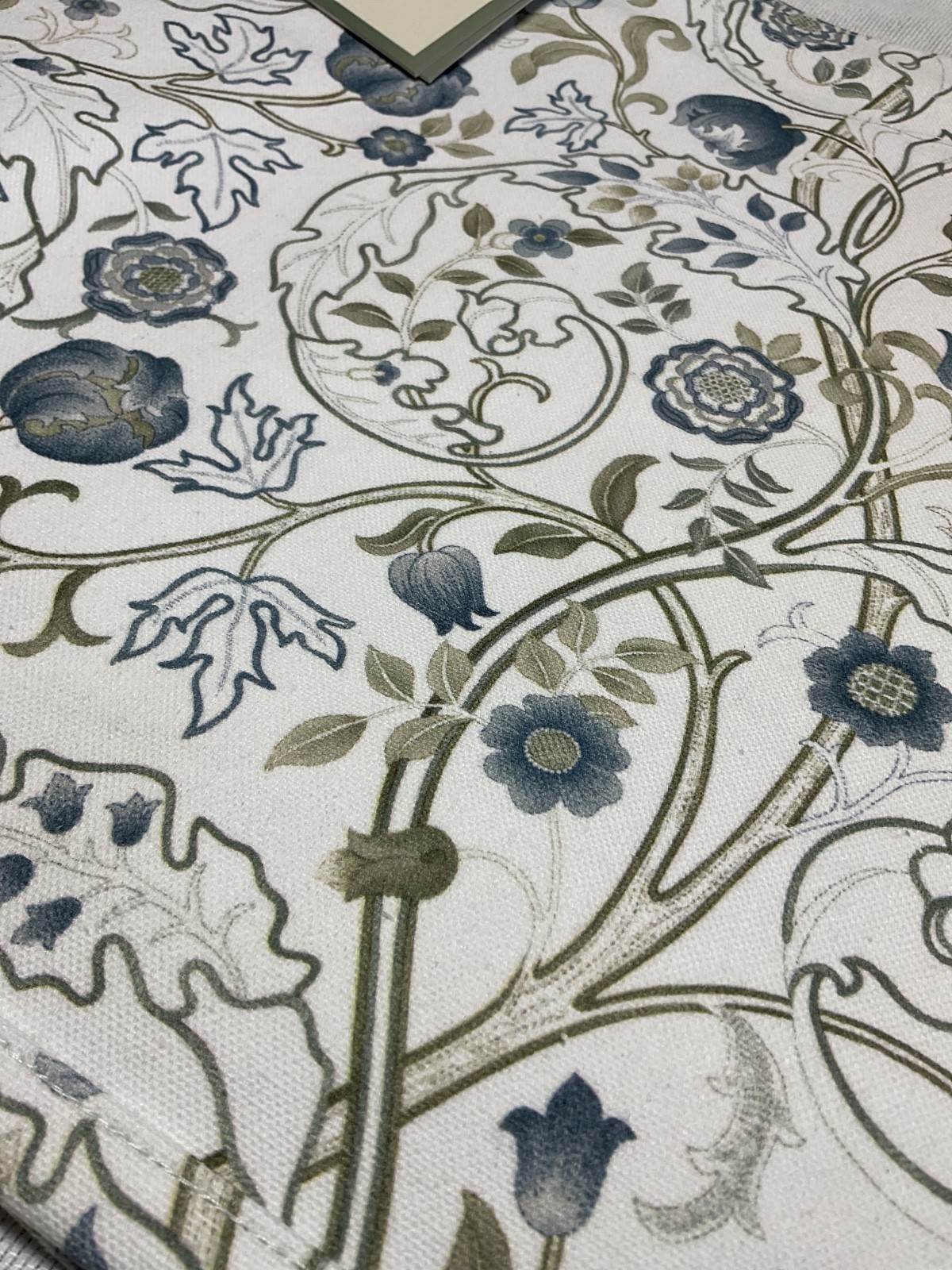 MORRIS & CO SHOPPING BAG WHITE GREEN BLUE FLORAL 14x 16.5 INCH 100% COTTON NWT