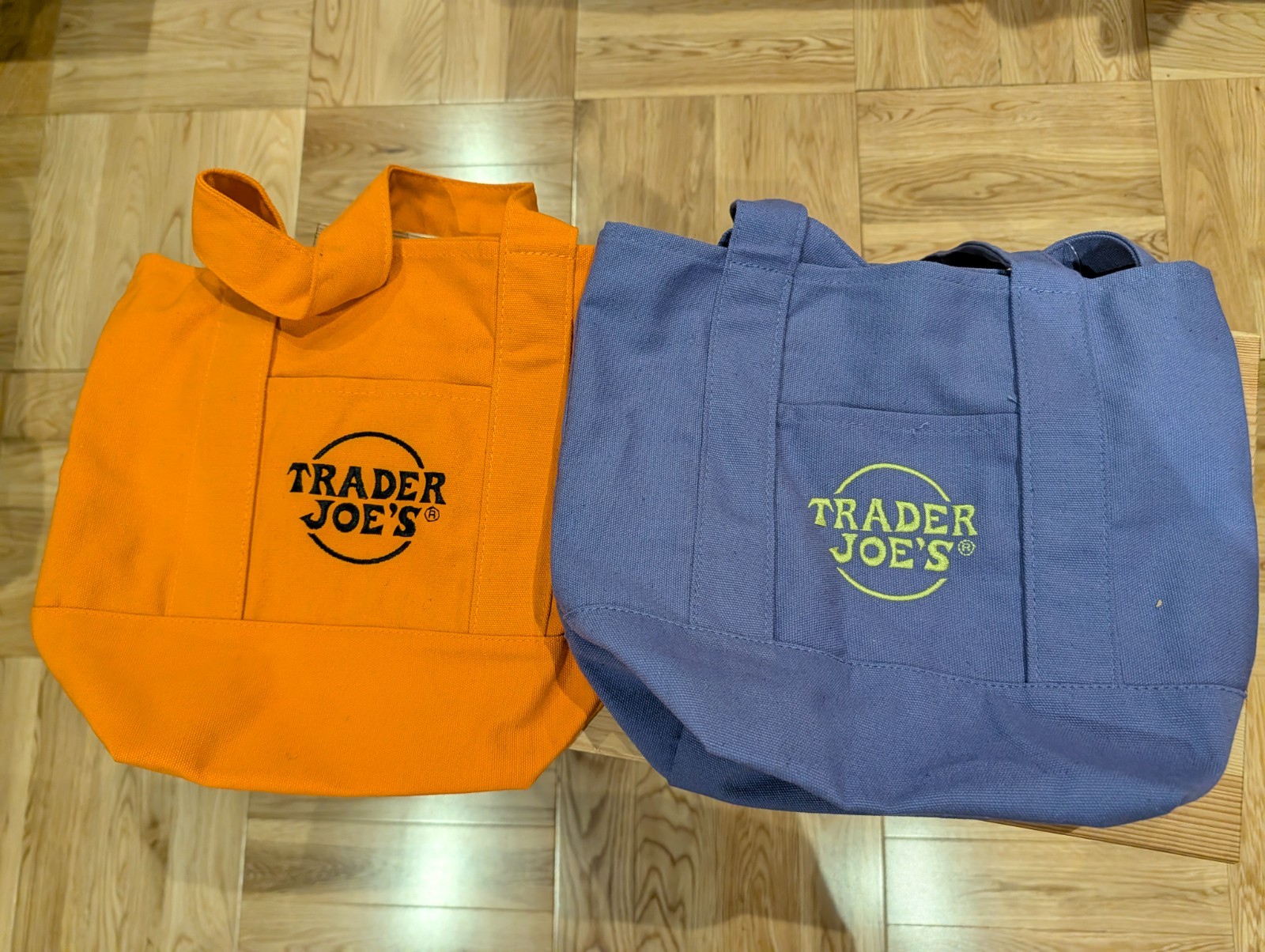 Trader Joe’s Mini Canvas Tote Bag Purple & Orange Trick or Treat SKU #81415