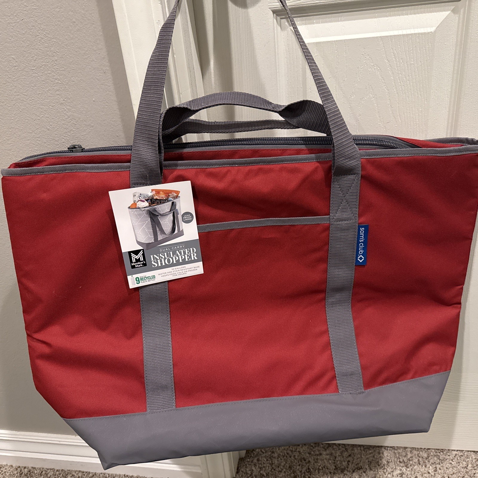 Member’s Mark PVC-Free Dual Carry Foam Insulated Shopper, Red Gray