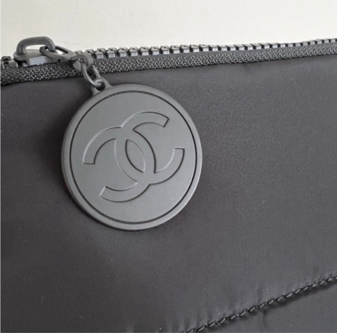 Puffy Makeup Bag Pouch Black Clutch Cosmetic Case-NEWChan Beauty Gift for VIP