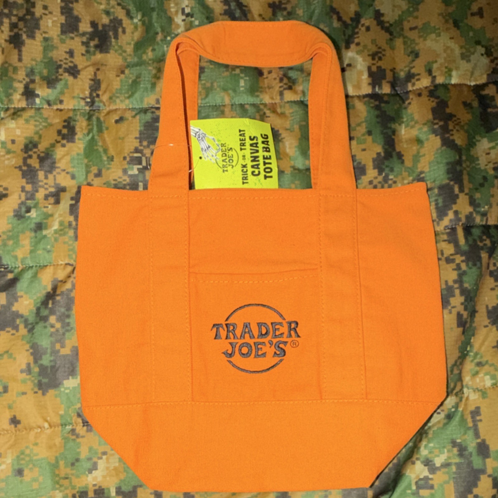 Trader Joe’s Foldable Canvas Tote Bag Orange Reusable Cotton Polyester Shopping