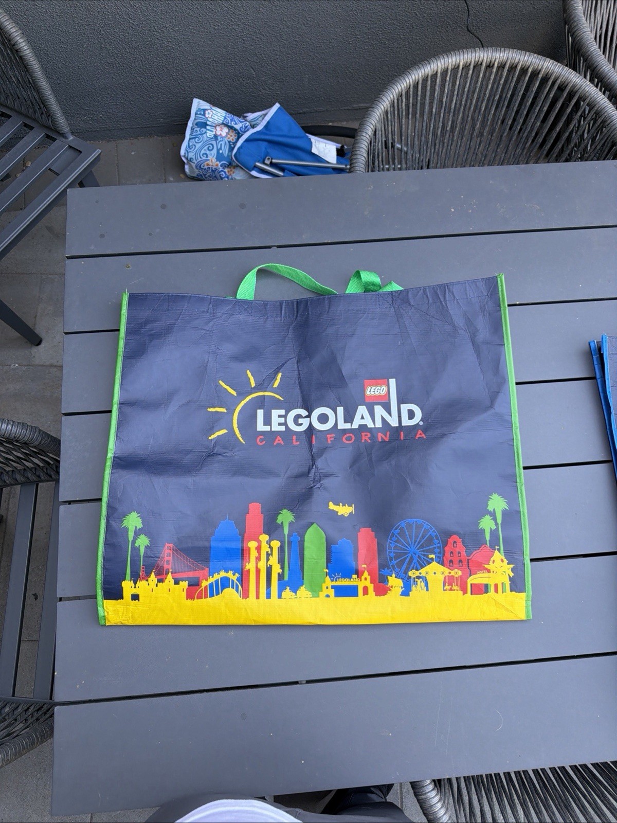 Legoland New York Resort 24″x21″x7″ Extra Large XL Bag Reusable Tote R2c