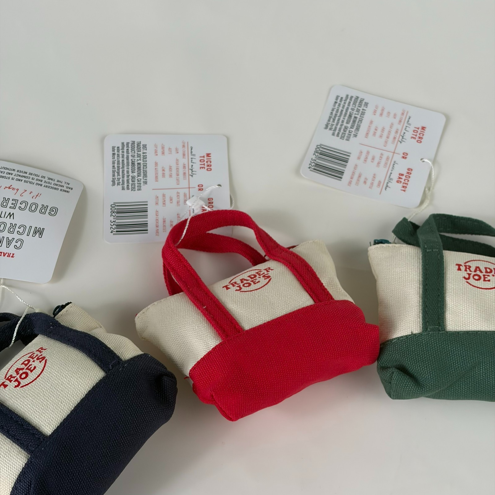 Set of 3 Trader Joe’s Canvas Micro Tote With Storage Bag 2025 Christmas Limited