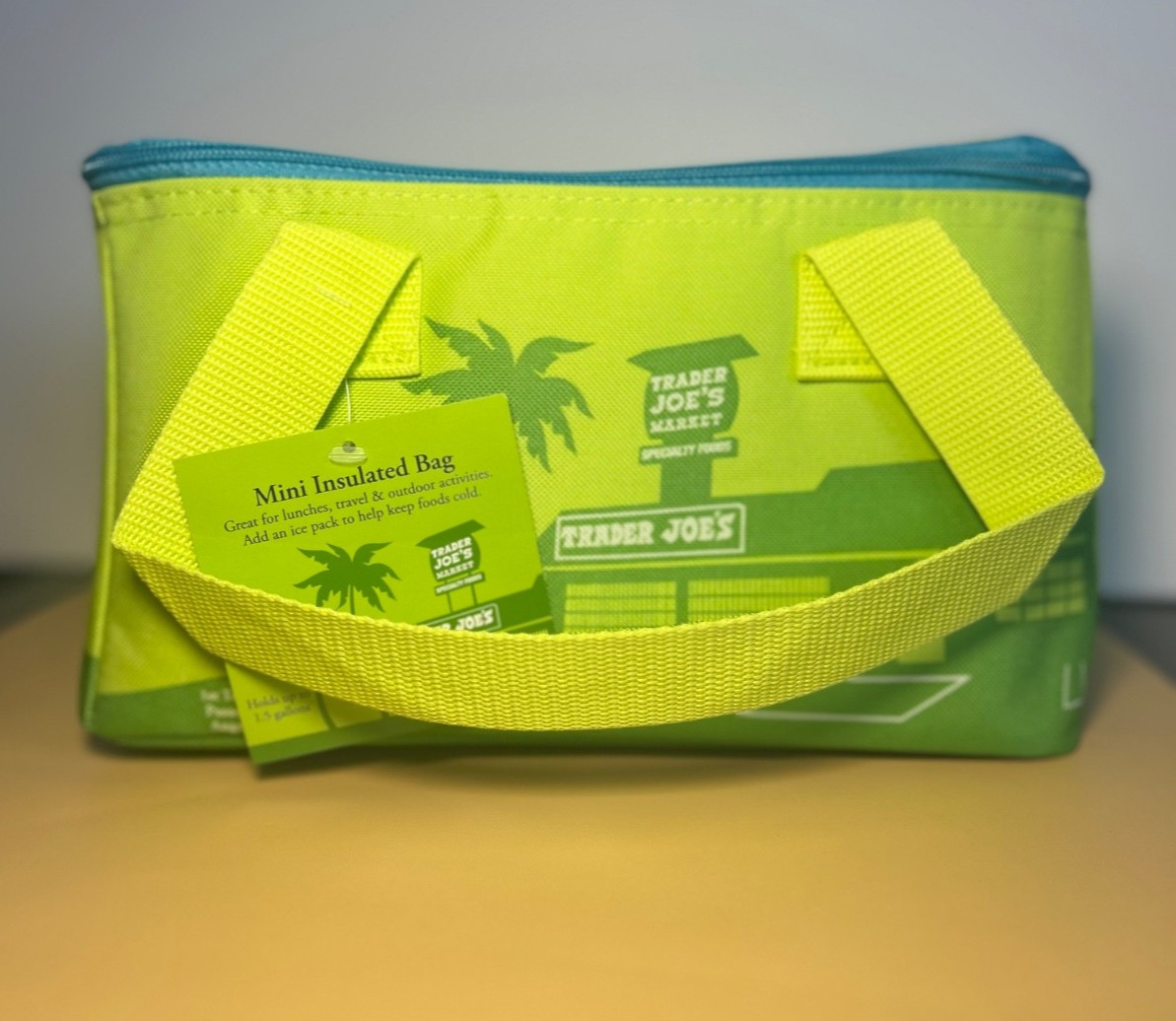 Trader Joe’s Mini Insulated Cooler Bag Tote Summer — LIME GREEN w/ Blue Zipper