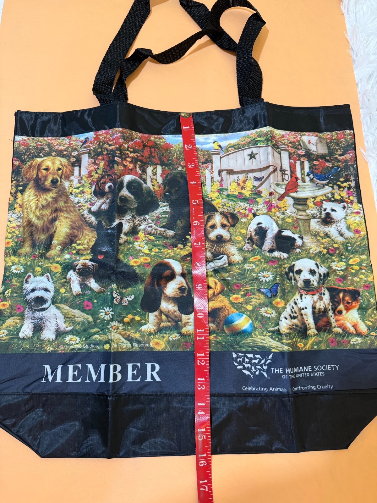The Humane Society Member Tote Cute Puppy Dog In Yard Shoulder Bag 17″x16″ NWOT