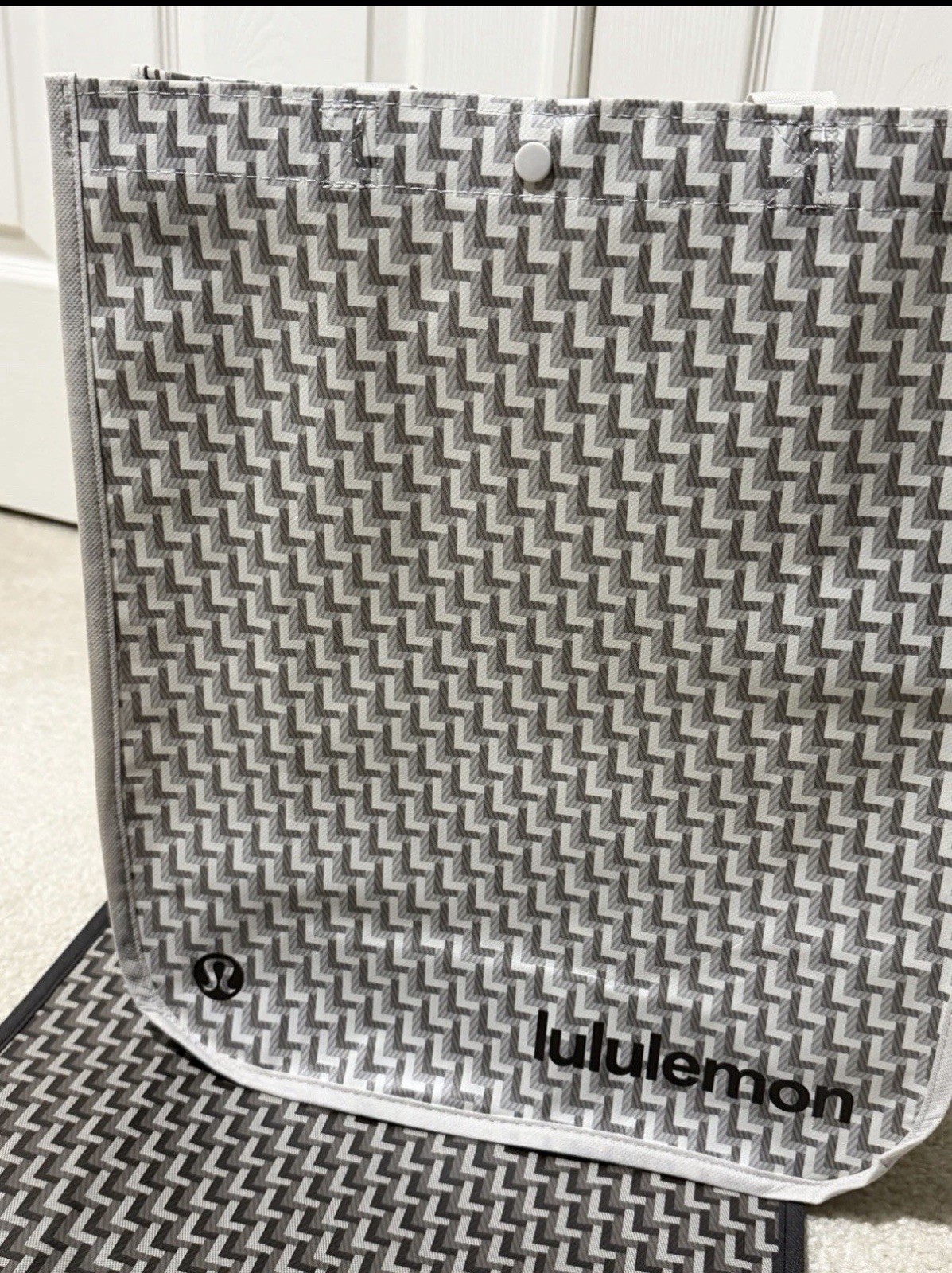 2 New Lululemon Large Reusable Shopper Tote Bag Limited Edition Ivory And Brown