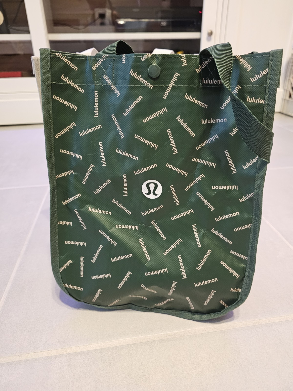Lot of 2 Lululemon Logo Reusable Tote Shopping Bag White And Dk Green 11.5×9.5”