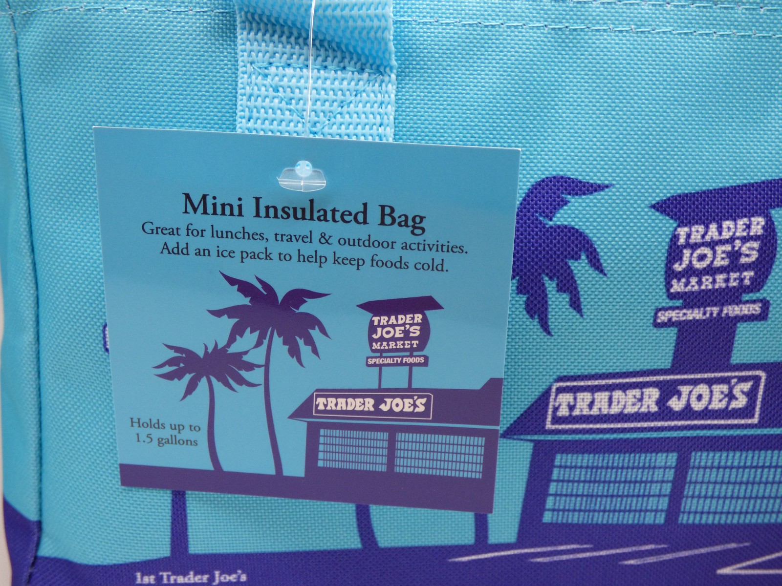 Trader Joe’s – Mini Insulated Bag – Blue/Purple – 10″ x 6″ x 6″ – 1.5 gal