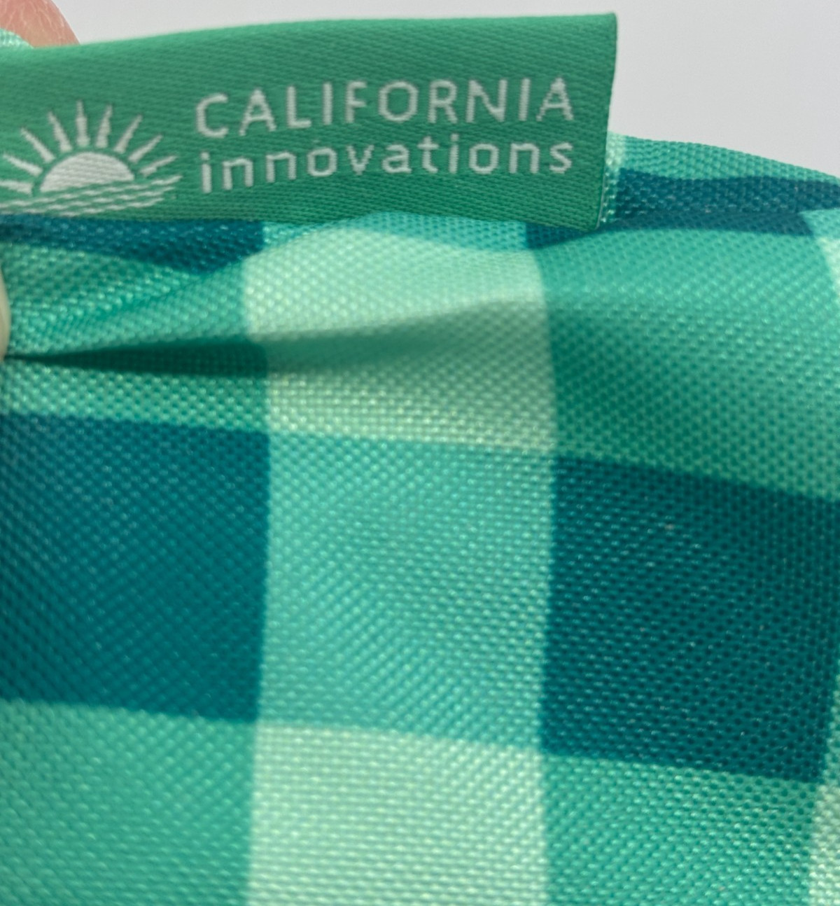 Set Of 2 California Innovations Insulated Pouches with Microban Large and Small